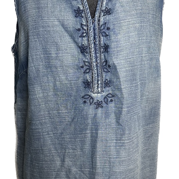 Vintage American Sleeveless Blues Shirt with Embroidery Pattern - Picture 1 of 4